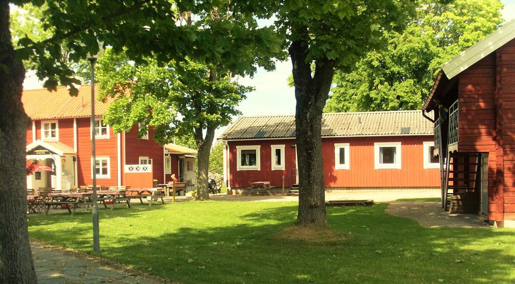 Strandterrassen Hostel Гренна Экстерьер фото
